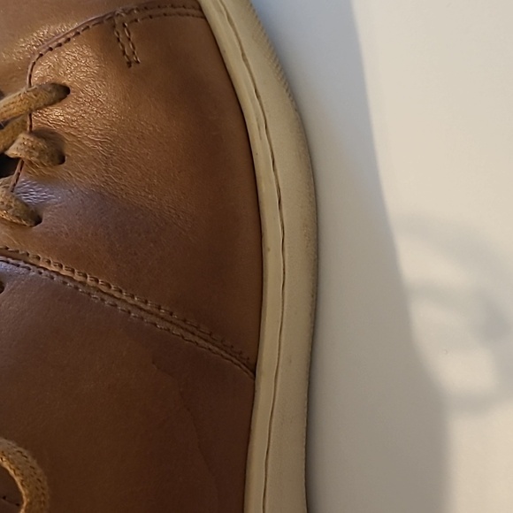 Clarks mens casual leather shoe Size 11M (water stains) - Picture 11 of 11